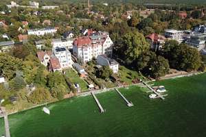 Exklusive Dachgeschosswohnung im Vierfamilienhaus direkt am Großen Müggelsee