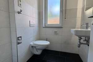 Lebendig wohnen: 3-Zimmer-Wohnung mit Terrasse und Garten in Schwandorf – Die vollständige Adresse der Immobilie erhältst du vom Anbieter., 92421 Schwandorf – Vorschaubild 19