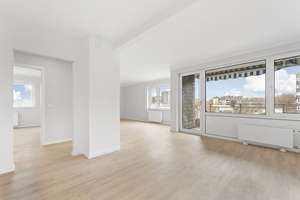 Nachmieter gesucht: Moderne Wohnung mit Einbauküche, Balkon und TG-Stellplatz! – Hamberger Straße 42, 51381 Lützenkirchen, Leverkusen – Vorschaubild 4