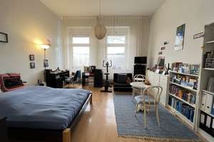 *2 ZI WOHNUNG MIT TERRASSENBEREICH* - SCHÖN IM DÜSSELTAL – Ahnfeldstr. 13, 40239 Düsseltal, Düsseldorf – Vorschaubild 1