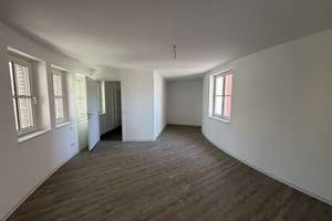 Aus Alt wird Neu: Modernes Wohnen im historischen Verwaltungsgebäude! 2,5 Zimmerwohnung Wohnung 6 – Krefelder Straße 83, 47226 Hochemmerich, Duisburg – Vorschaubild 6
