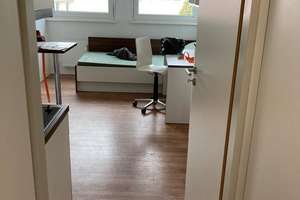 Möbliertes 1- Zimmer Appartement mit Balkon und Stellplatz – Knorrstr. 29, 80807 Milbertshofen, München – Vorschaubild 3