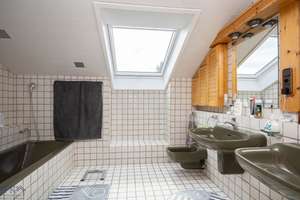 Großzügiges Einfamilienhaus mit Einliegerwohnung und traumhaftem Panoramablick in Oberhausen – Die vollständige Adresse der Immobilie erhältst du vom Anbieter., 82386 Oberhausen – Vorschaubild 25
