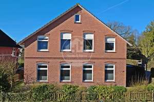 Kapitalanlage: Vermietetes Mehrfamilienhaus mit 5 Wohneinheiten – Die vollständige Adresse der Immobilie erhältst du vom Anbieter., 26603 Aurich – Vorschaubild 1