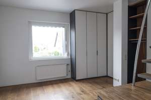 Schicke Maisonette mit Sauna, Terrasse, Holzböden, Einbauküche – Grafenmühlenweg 114, 51069 Dellbrück, Köln – Vorschaubild 15