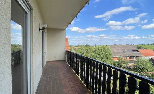 LD-Ranschbach: Wohnhaus ähnlich DHH mit Garage u. kleinem Garten