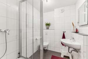 Ihr neues Zuhause wartet! Gepflegtes Reihenhaus in Duisburg-Bergheim – Die vollständige Adresse der Immobilie erhältst du vom Anbieter., 47228 Bergheim, Duisburg – Vorschaubild 5