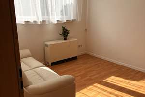 3 Zi. Wohnung mit neuer EBK, eigenem Eingang & Garten in Bad Cannstatt – Gnesenerstr. 70, 70374 Schmidener Vorstadt, Stuttgart – Vorschaubild 11