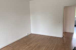 Schöne renovierte 3 Zimmerwohnung im Grünen / Magdeburg Unit*12 – Fermersleber Weg 24, 39112 Magdeburg – Vorschaubild 3