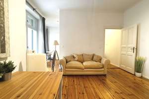 TOTAL SÜSSE 2 (1,5) ZIM-WHG. MIT SEHR GR. BALKON IN RUHIGEM ALTBAU UNWEIT SPREE-ARM IN MITTE/MOABIT – Die vollständige Adresse der Immobilie erhältst du vom Anbieter., 10553 Moabit, Berlin – Vorschaubild 2