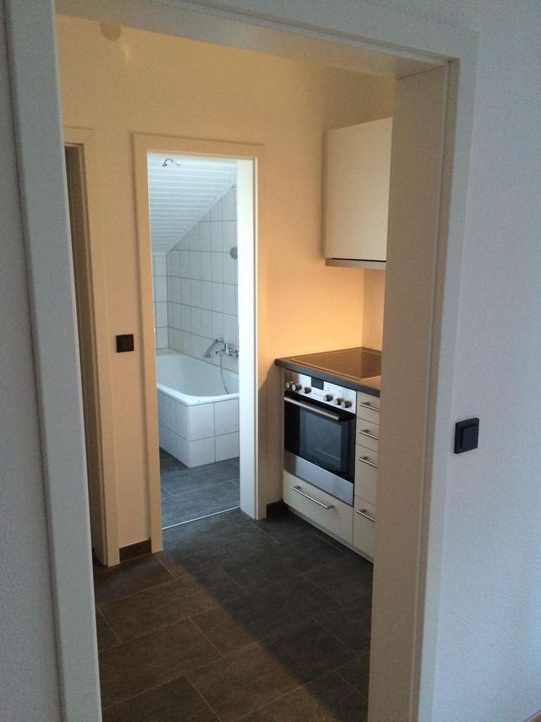 Immobilie in Eichstätt - 2-Zimmer-Dachgeschosswohnung in Eichstätt - Gefragte Wohnungsgröße – ideal vermietbar in guter Lage - Bild 2