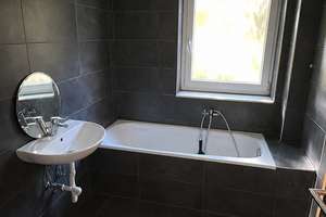 Jobcenter - جوب سنتر - Джобцентер - deine neue Wohnung ist fertig! – Haumannstraße 19, 42651 Solingen-Mitte, Solingen – Vorschaubild 5