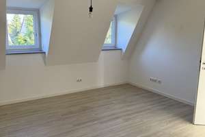 Provisionsfreie 3-Zimmer-Dachgeschosswohnung mit 2 Dachterrassen, EBK & TG in Großhadern – Die vollständige Adresse der Immobilie erhältst du vom Anbieter., 81375 Neuhadern, München – Vorschaubild 8