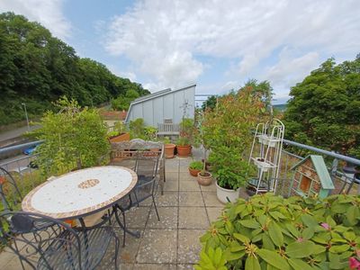 Geschmackvolle 4-Zimmer-Wohnung mit gehobener Innenausstattung mit Balkon und EBK in Tübingen