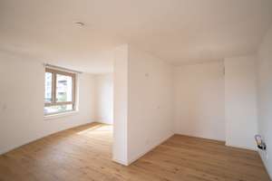 LIST-PELIKAN | ERSTBEZUG | hochwertige 3-Zimmer-Wohnung mit Loggia - Einbauküche auf Wunsch – Klopstockstr.  54, 30177 List, Hannover – Vorschaubild 4
