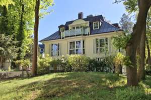 Obermenzing am Nymphenburger Kanal - freie 3-Zimmer-Wohnung im 1. OG mit TG-Stellplatz Baujahr: 2003