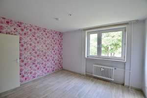 Großzügige 5-Zimmer-Eigentumswohnung mit Balkon, Garage und außergewöhnlichem Grundriss – Fontanestraße 3, 33100 Kernstadt, Paderborn – Vorschaubild 8