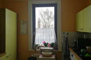 Schöne3-Raum-Wohnung in Waltershausen Heiliges Kreuz EBK Wanne Dusche Keller – Heiliges Kreuz 6, 99880 Gotha (Kreis) – Vorschaubild 5