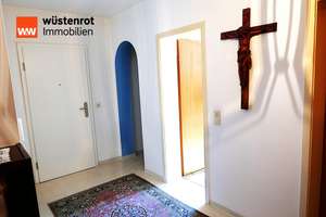 Zweifamilienhaus mit Einliegerwohnung und drei Garagen in Glatten in bester Aussichtslage. – Die vollständige Adresse der Immobilie erhältst du vom Anbieter., 72293 Glatten – Vorschaubild 8