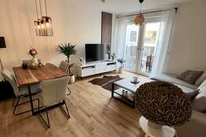 Neuwertige 3-Zimmer-Wohnung mit Balkon und EBK in Berlin – Berlin – Vorschaubild 2