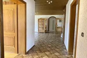 Charmantes Einfamilienhaus in Essing im Altmühltal – Die vollständige Adresse der Immobilie erhältst du vom Anbieter., 93343 Essing – Vorschaubild 9