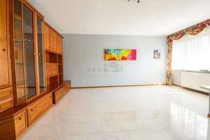 Modernisierte 2-Zimmer-Wohnung mit 2 Loggien, Aufzug, lichtdurchflutet & Weitblick in Grötzingen – Die vollständige Adresse der Immobilie erhältst du vom Anbieter., 76229 Grötzingen, Karlsruhe – Vorschaubild 3
