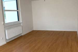 Neu renovierte 2-Zimmer- Dachterrassen-Wohnung im Arabellapark-Bogenhausen – Elektrastraße  28, 81925 Parkstadt, München – Vorschaubild 2