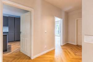 Architektur, Charme und Wohnqualität – Exklusive Immobilie in Köln-Müngersdorf – Die vollständige Adresse der Immobilie erhältst du vom Anbieter., 50933 Müngersdorf, Köln – Vorschaubild 18