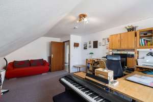 Familien & Paare aufgepasst! 4-Zi.-DG-Whg. in Sontheim ca. 101m², Loggia, 2x TG & flexibler Nutzung – Die vollständige Adresse der Immobilie erhältst du vom Anbieter., 74081 Sontheim, Heilbronn – Vorschaubild 24