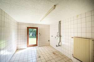 Großzügiges Wohnhaus mit vielseitigen Nutzungsmöglichkeiten in bevorzugter Lage von Höhn – Die vollständige Adresse der Immobilie erhältst du vom Anbieter., 56462 Höhn – Vorschaubild 36
