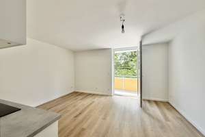 Moderne & frisch sanierte 1-Zimmer-Wohnung: hell, sonniger Balkon + schöner Ausblick ins Grüne – Washingtonweg 1A, 30519 Mittelfeld, Hannover – Vorschaubild 5