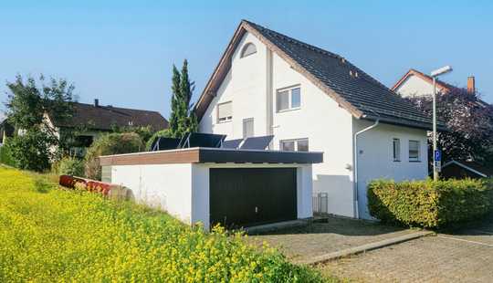 Bild von Ideal für Familien: Freistehendes Haus mit Einliegerwohnung! Großer Garten, Garage und Feldrandlage!