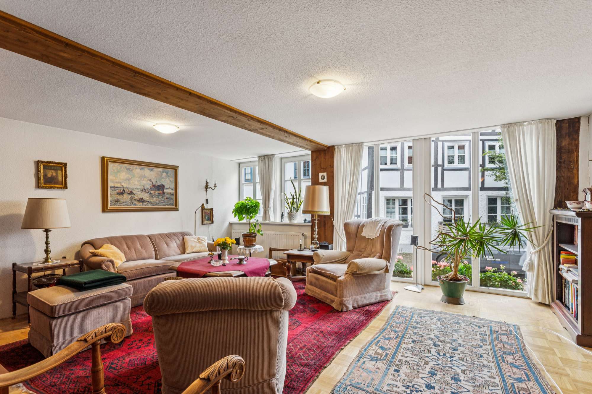 Immobilie in Blomberg - Historisches Fachwerkjuwel in zentraler Altstadtlage - zur Eigennutzung oder als Anlage - Bild 2