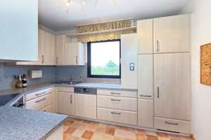 Familienbungalow mit Einliegerwohnung und Doppelgarage auf schönem Hanggrundstück – Katharinenberg 12, 91350 Gremsdorf – Vorschaubild 15