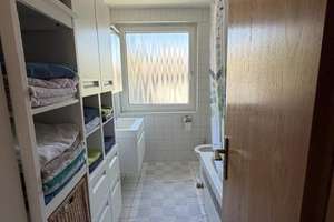 Würzburg- 4-Zi, sehr hell, gr. Balkon, Garage, Stellplatz ab 1.8. – Die vollständige Adresse der Immobilie erhältst du vom Anbieter., 97080 Steinbachtal, Würzburg – Vorschaubild 16
