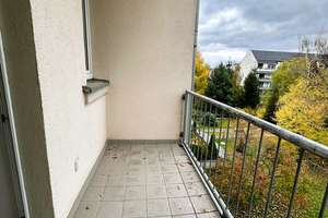 Bezugsfreie 2-Zimmer-Altbauwohnung mit Balkon in Chemnitz-Kaßberg: 57 m², OG, gepflegt & WG-geeignet – Die vollständige Adresse der Immobilie erhältst du vom Anbieter., 9112 Kaßberg, Chemnitz – Vorschaubild 8
