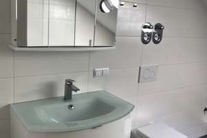 Stilvolle Dachgeschosswohnung mit besonderen Charakter – Die vollständige Adresse der Immobilie erhältst du vom Anbieter., 93051 Großprüfening-Dechbetten-Königswiesen, Regensburg – Vorschaubild 16