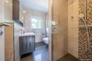 Stil - Eleganz- Exklusivität in Isernhagen Süd ! – Die vollständige Adresse der Immobilie erhältst du vom Anbieter., 30657 Isernhagen-Süd, Hannover – Vorschaubild 14