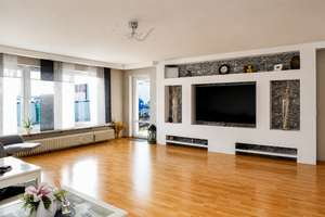 Flexibel nutzbares Gewerbe- und Wohnobjekt mit Werkstatt, Büro und zwei Wohnungen – Ottostraße 14, 38259 Salzgitter-Bad, Salzgitter – Vorschaubild 4