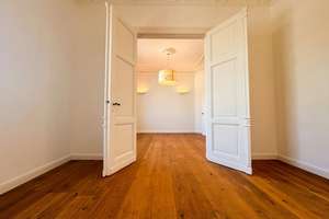Kaufen & Einziehen: Stylischer Altbau mitten in der City