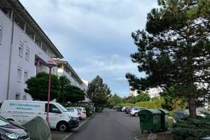 3-Zimmerwohnung mit Terrasse und Wannenbad – Müllerring 26, 4158 Lindenthal, Leipzig – Vorschaubild 1