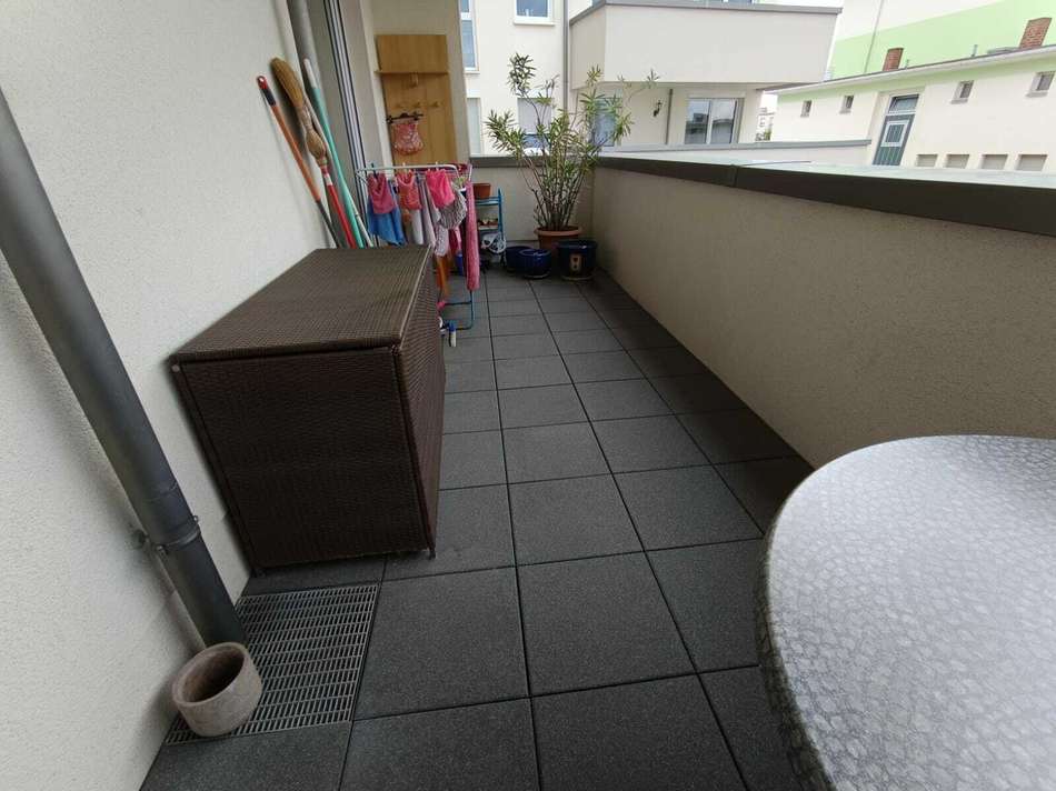 Überdachter Balkon