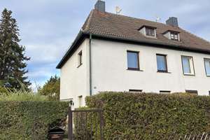 Familienhaus mit Ausbau- und Gartenspiel – Die vollständige Adresse der Immobilie erhältst du vom Anbieter., 38820 Halberstadt – Vorschaubild 1