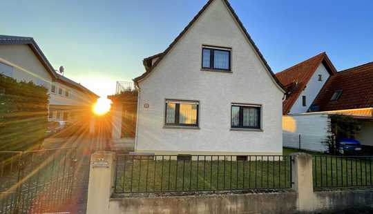 Bild von 7-Zimmer-Einfamilienhaus auf großem Grundstück in ruhiger Lage