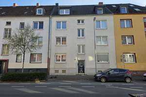 Zentral und stadtnah, mit Blick über die Dächer vom Balkon aus – Die vollständige Adresse der Immobilie erhältst du vom Anbieter., 45881 Schalke, Gelsenkirchen – Vorschaubild 2