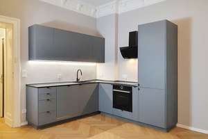 Sanierter Altbau am Savignyplatz • 2 Bäder • 3 Zi + Souterrain • unbefristet • Hofzugang – Herderstraße 5, 10625 Charlottenburg, Berlin – Vorschaubild 2