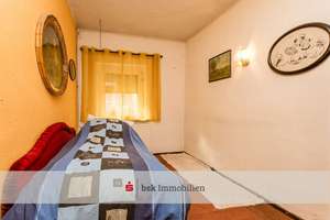 Kleines Einfamilienhaus mit Ausbaupotential in Berlin-Biesdorf – Die vollständige Adresse der Immobilie erhältst du vom Anbieter., 12683 Biesdorf, Berlin – Vorschaubild 7