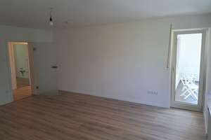 Freundliche 3 – Zimmerwohnung mit Balkon in Uni – Nähe  – Die vollständige Adresse der Immobilie erhältst du vom Anbieter., 33615 Schildesche, Bielefeld – Vorschaubild 3