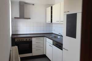 Praktische 2,5-Raum-DG-Wohnung mit EBK+Balkon in MD-Stadtfeld Ost erwartet Sie! – Uhlandstr. 1, 39108 Magdeburg – Vorschaubild 1