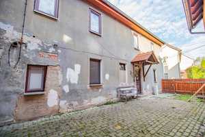 Viel Raum zum Leben – Großzügiges Einfamilienhaus mit ausbaufähiger Scheune – Kleinkrossen 4, 7407 Saalfeld-Rudolstadt (Kreis) – Vorschaubild 3